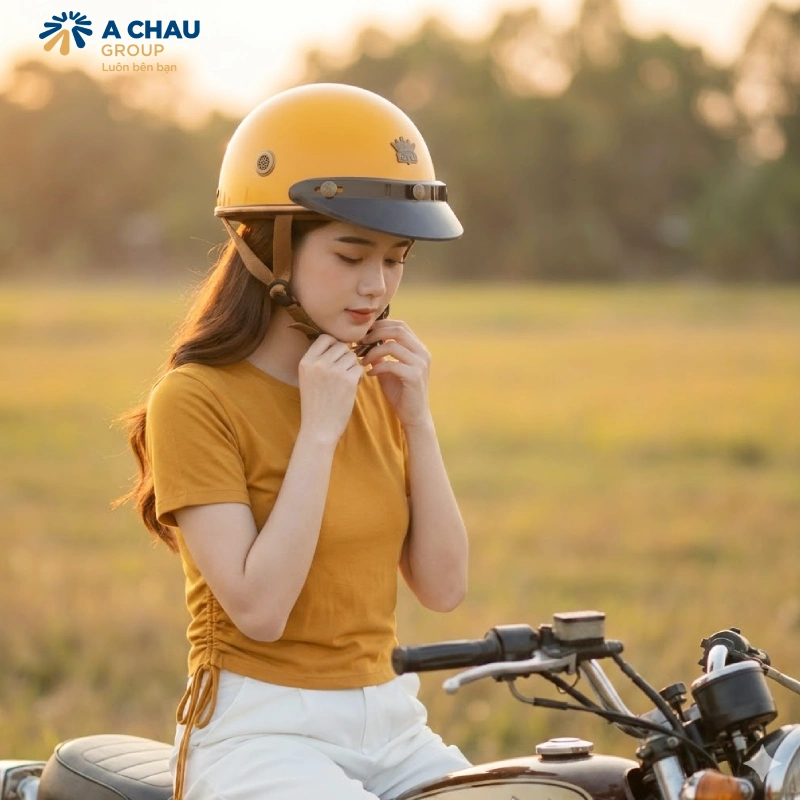 Nên chọn nón 1/2 với đi làm hàng ngày đô thị
