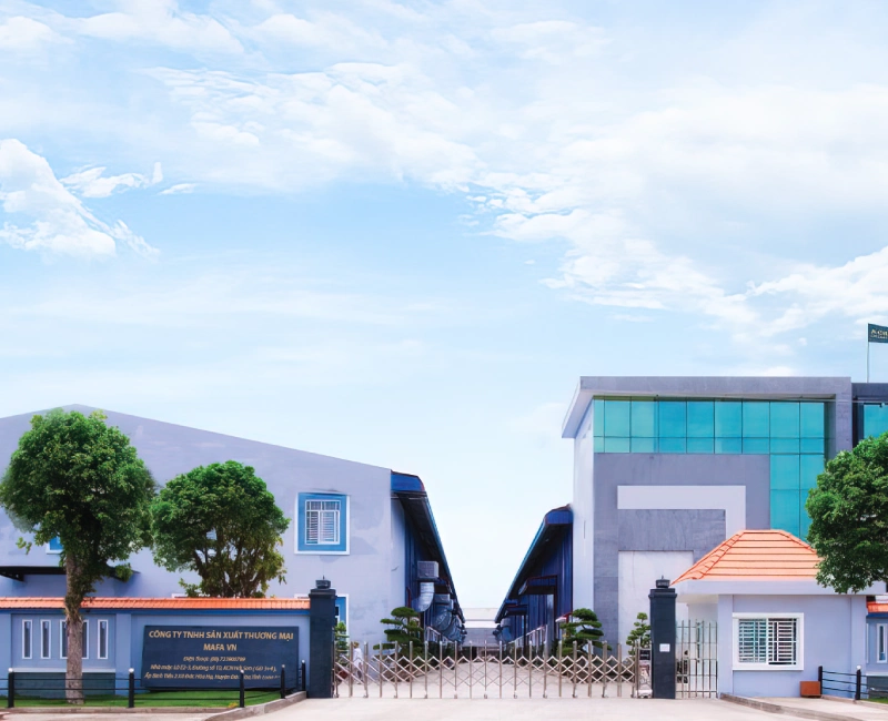 Mũ bảo hiểm Royal do công ty sản xuất thương mại MAFA VN sản xuất